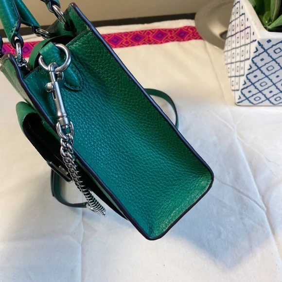 Coach Mini Pepper Crossbody- Tag is no longer attached - Picture 7 of 13